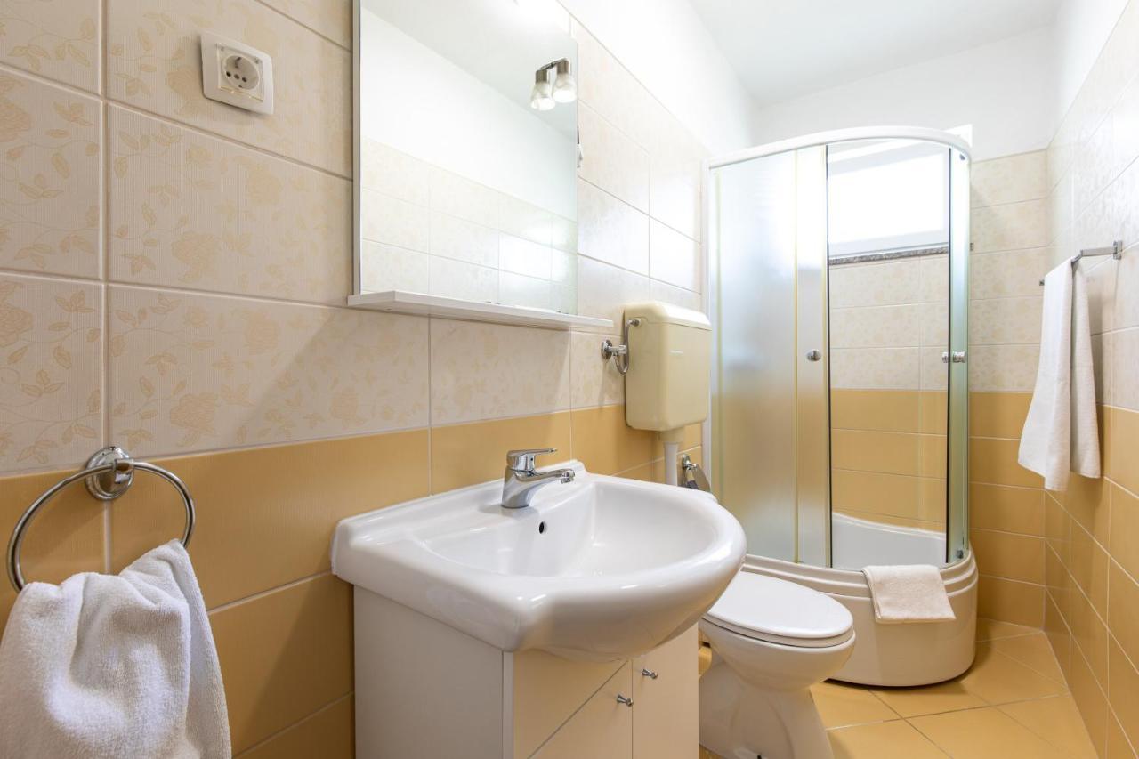 Apartments Soul Krk Town Extérieur photo