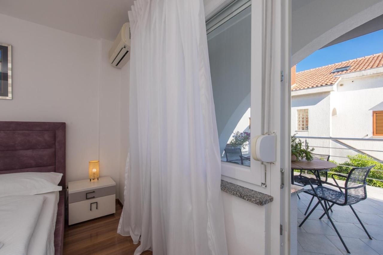 Apartments Soul Krk Town Extérieur photo